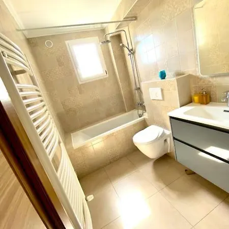 Maison Proche Paris, Aéroport Cdg, Stade De France *