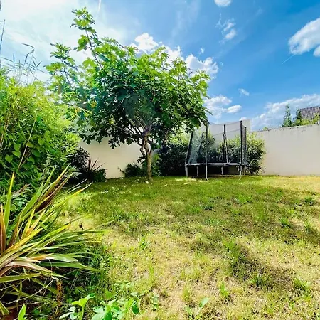 Maison Proche Paris, Aéroport Cdg, Stade De France