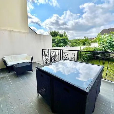 Maison Proche Paris, Aéroport Cdg, Stade De France Casa vacanze Drancy